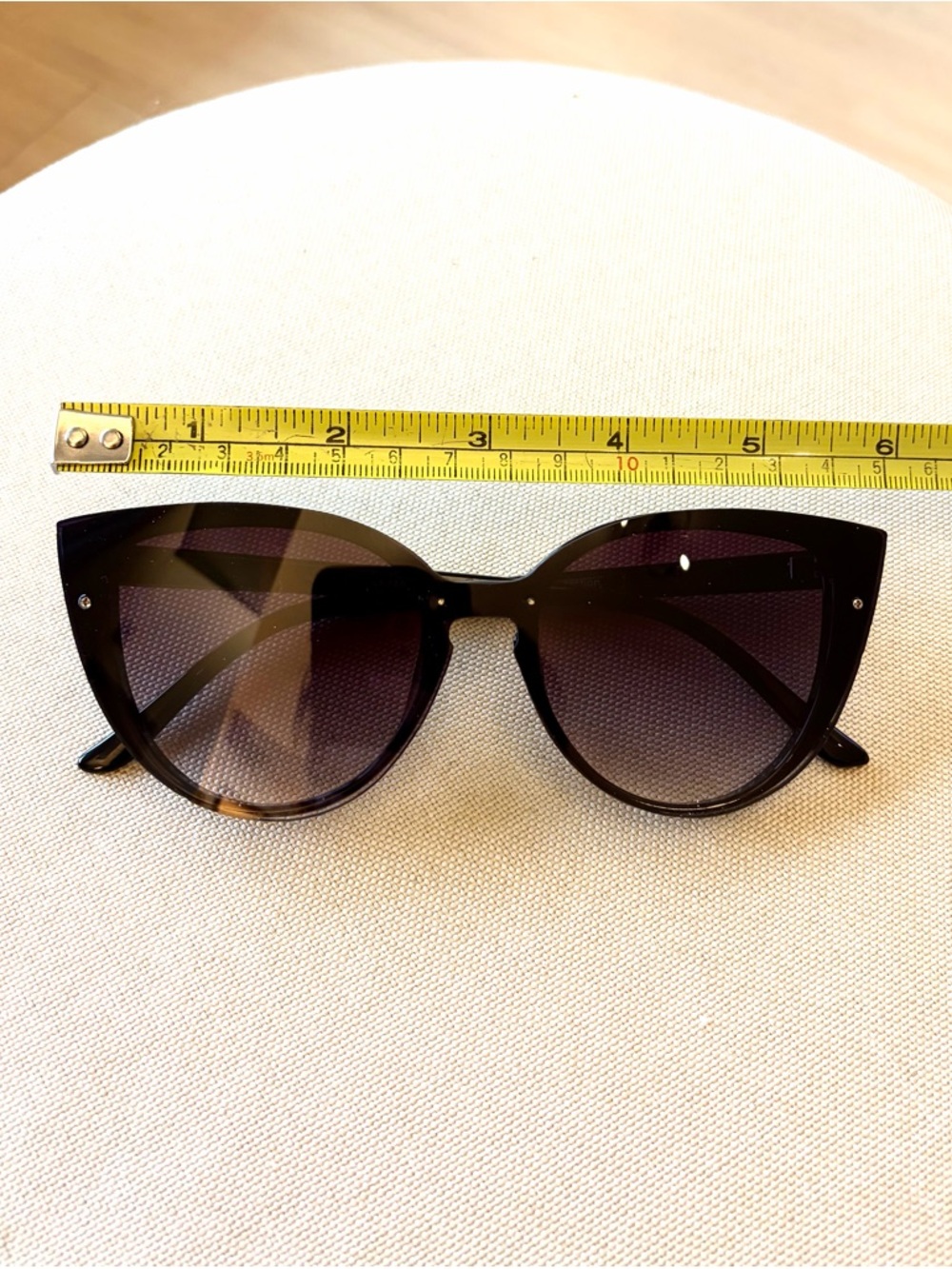 Black Cat Eye Sunglasses Gradient Lens Oversized Women - Picture 5 of 5